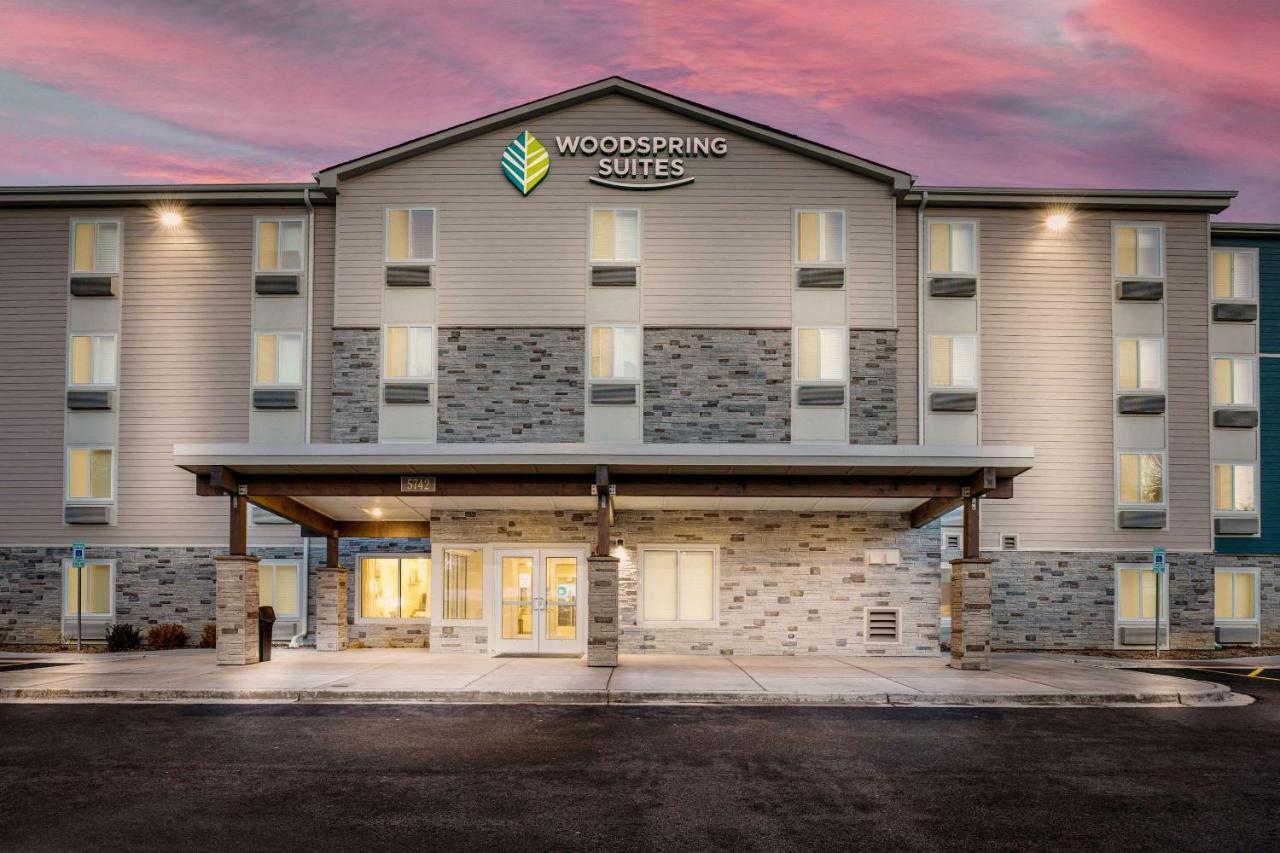 Woodspring Suites Gurnee - Chicago Dış mekan fotoğraf